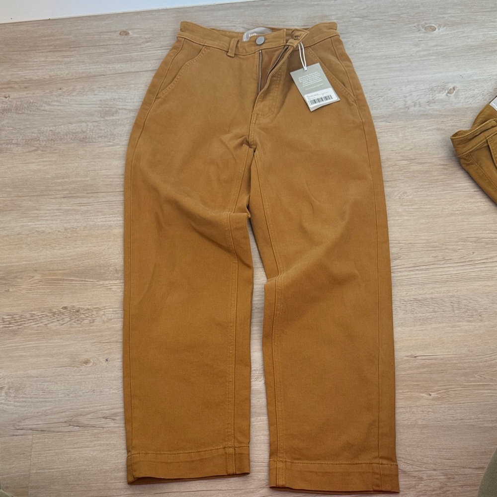 Everlane Women's Tan Cropped Pants